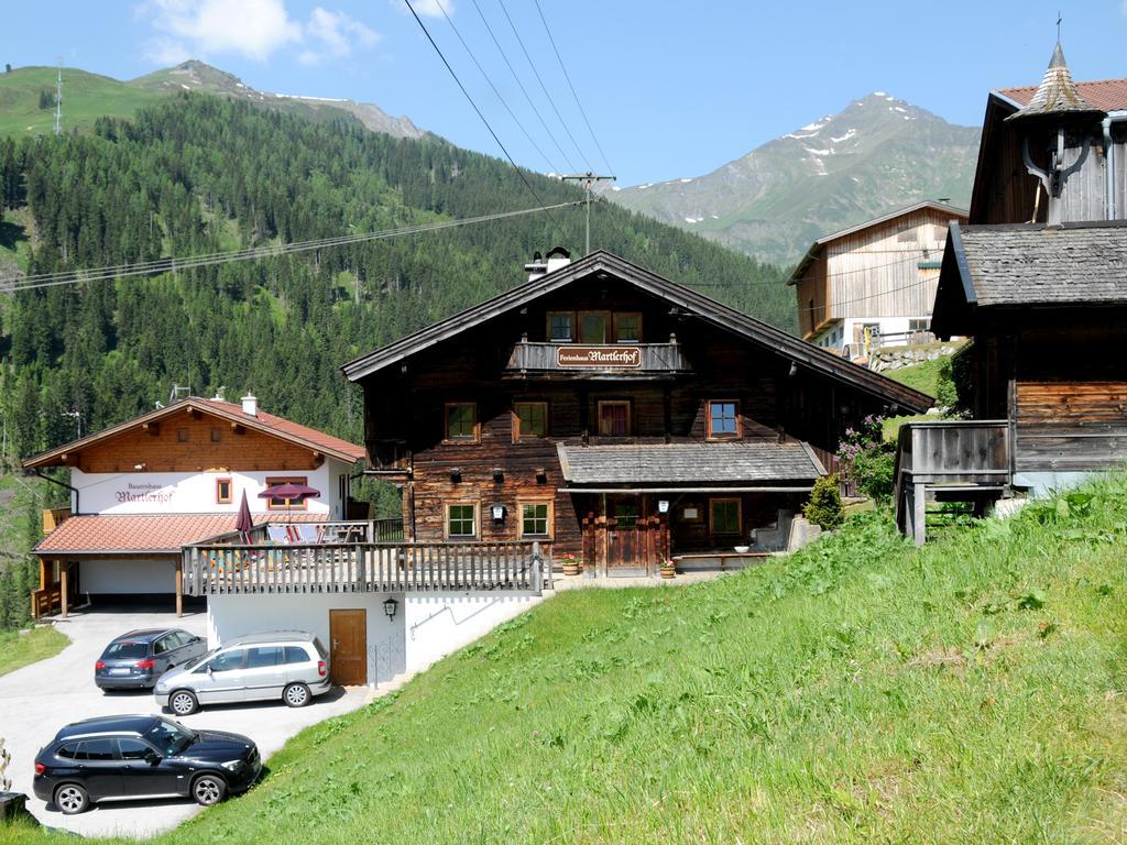 Ferienhaus Martlerhof 턱스 외부 사진