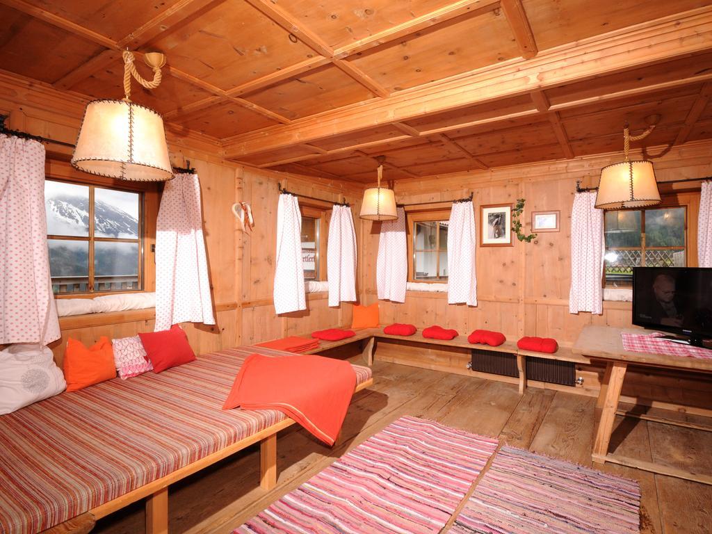 Ferienhaus Martlerhof 턱스 객실 사진
