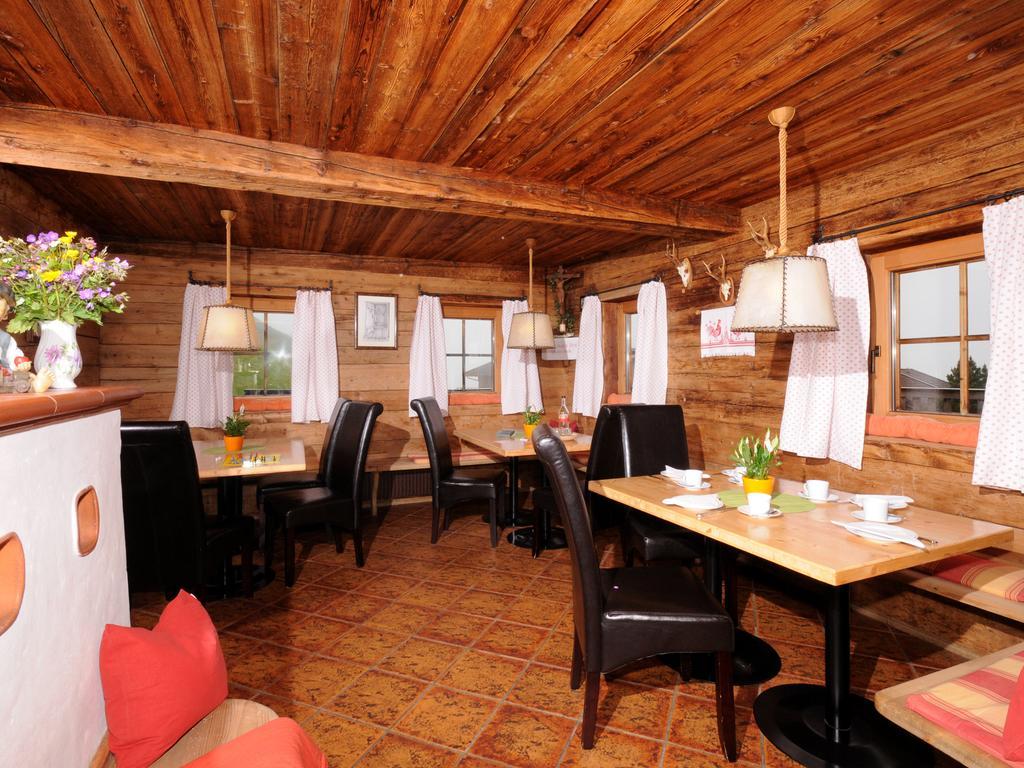 Ferienhaus Martlerhof 턱스 객실 사진